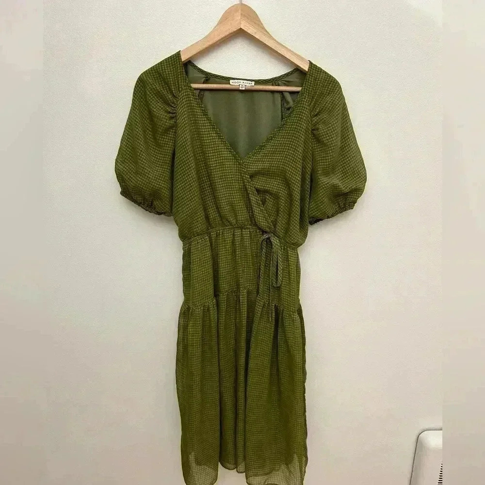 Moon River Tiered Puff Sleeve Gingham Green Sun Dress M Crew Ivy City Wedding View 3